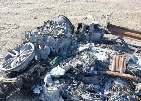 2015 Chevrolet Corvette Stingray Z51 z USA, uszkodzony, nr VIN 1G1YK2D78F5116440